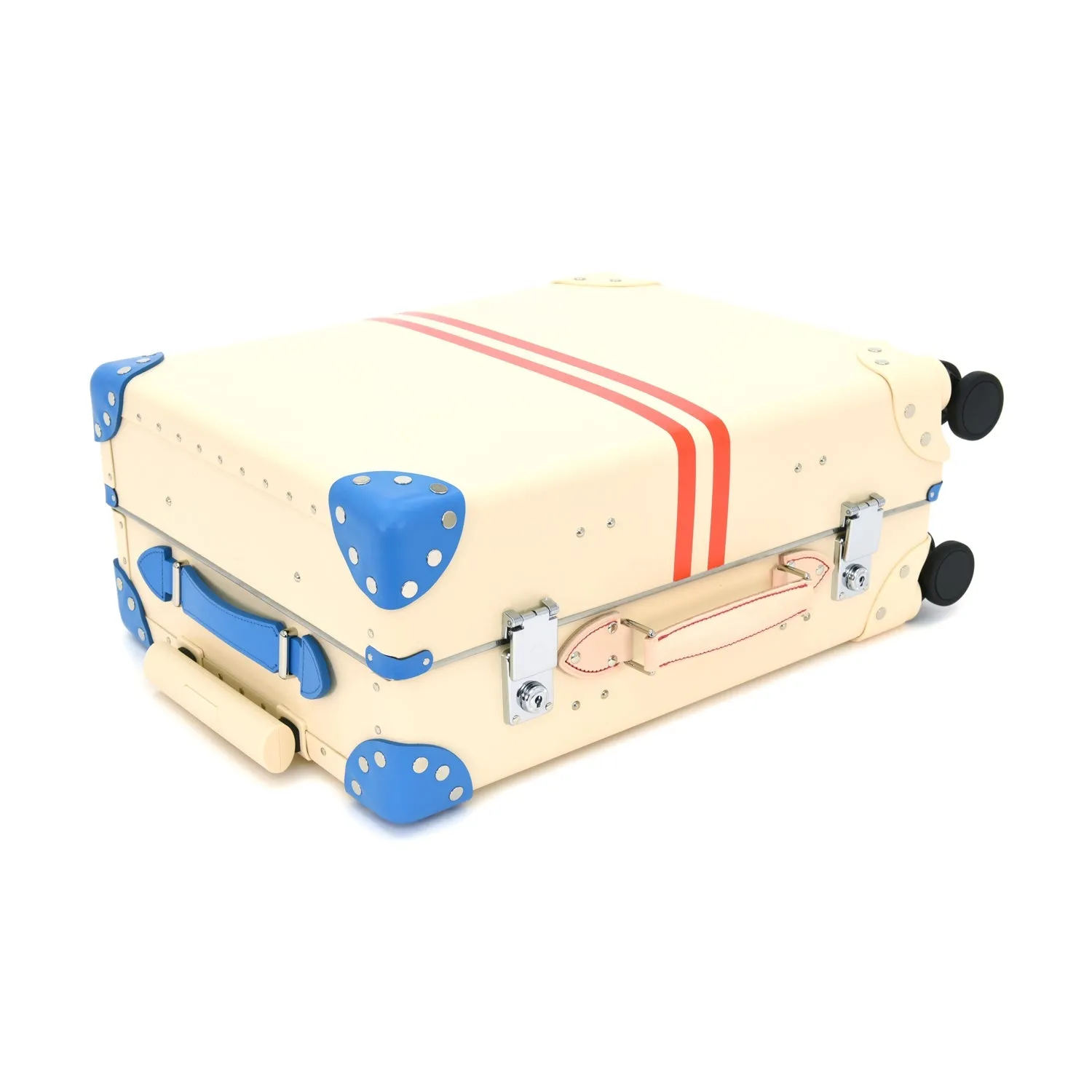 Albion · Carry-On - 4 Wheels | Ivory/Dorset Blue