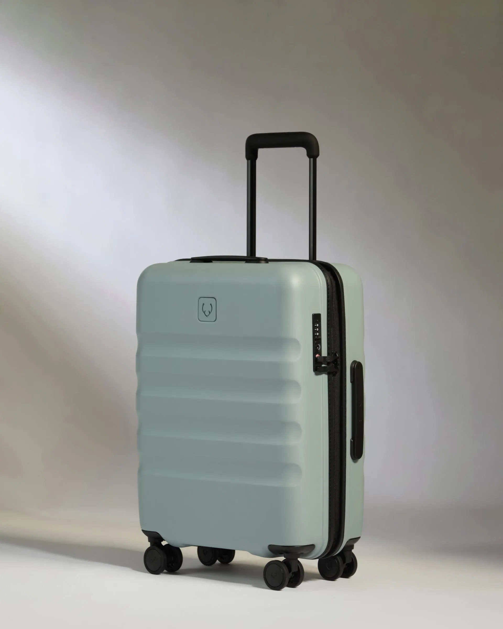 Cabin Suitcase in Mist Blue - Icon Stripe