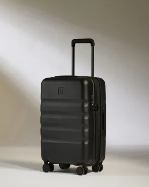 Expandable Cabin Suitcase in Black - Icon Stripe