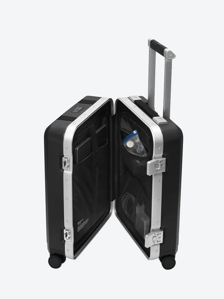 RAMVERK PRO CARRY-ON SILVER